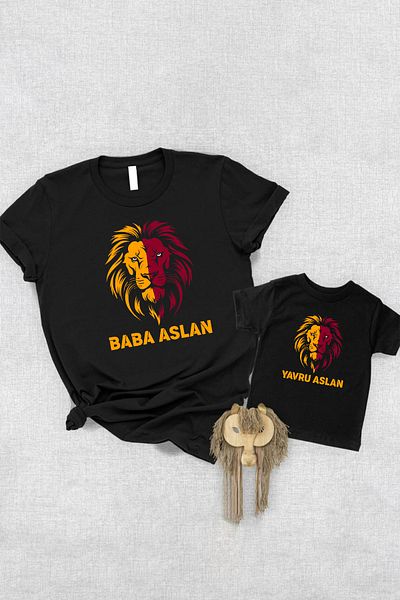Tshirthane Leon Baba - Lion Cub and Son Girl Μονό προϊόν Προσθήκη σε καλάθι 2 τεμαχίων