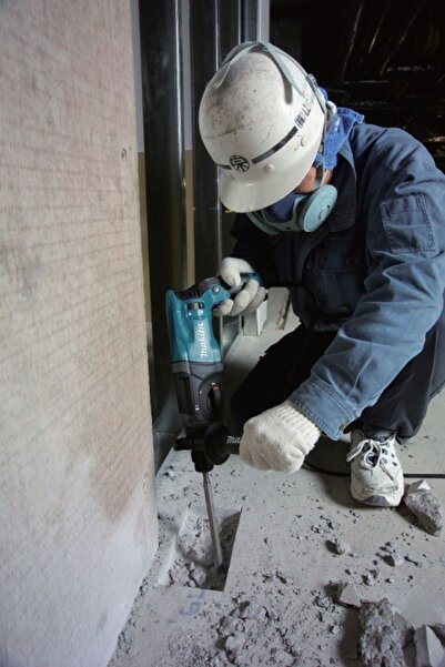 Makita Hr2470 Kırıcı Delici Matkap 2.6kg 780w 2.7 Joule