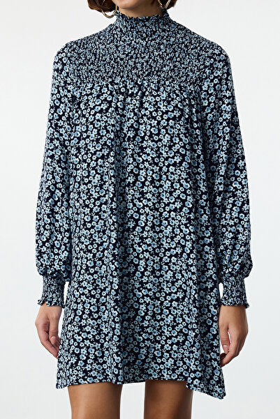 Trendyol Collection Minišaty Gimped Straight Cut - Blue Twoaw25el00415