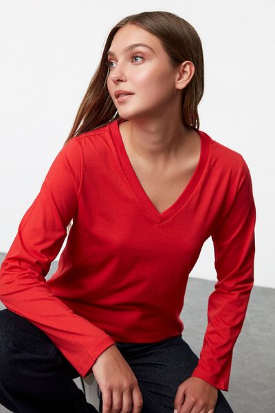 Trendyol Collection Piros V-nyakú, hosszú ujjú 100% pamut póló - Twoaw21ts0099