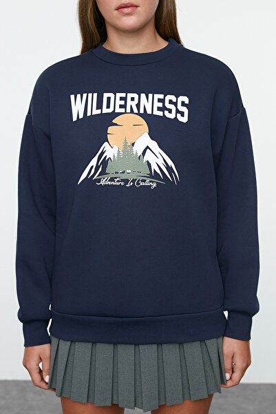Trendyol Collection Thick Cut Navy Blue Printed Fleece Knitted Sweatshirt - Relaxed Fit Twoaw23Sw00559