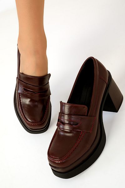 SOHO Casual Burgundy Shoes - 19563 Model