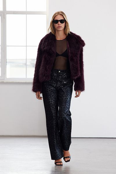 Trendyol Collection Oversize bordó vörös bunda - TWOAW25MO00035