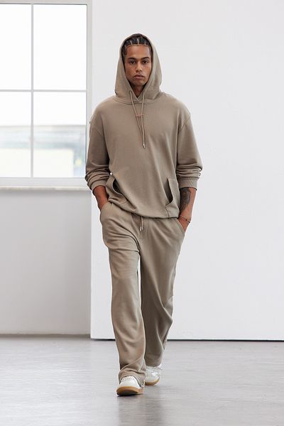 Trendyol Collection Limited Edition Nerz Oversize/Weit geschnittene Carpenter-Jogginghose TMNAW25EA00018