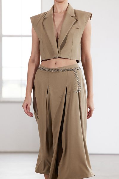 Trendyol Collection Limited Edition Mink Regular Crop Vest Twoaw25Ye00075