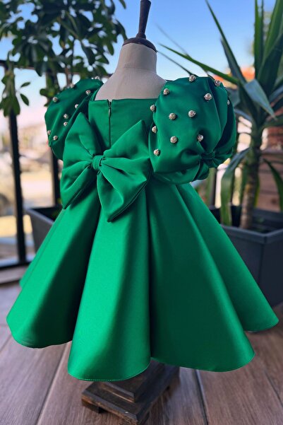 Bertuğ Bebek Yeşil Parlak Saten İnci Kol Kalp Yaka Abiye Kız Çocuk Bebek Zümr...