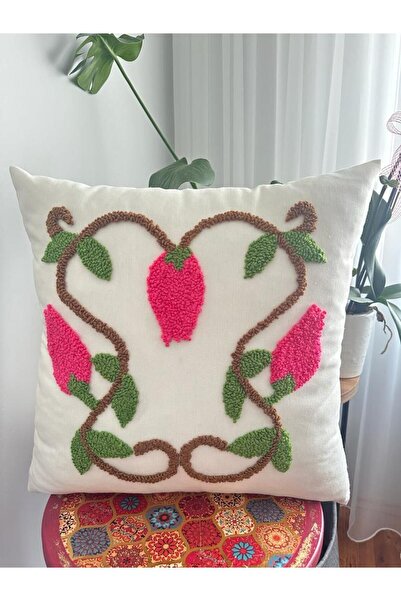 Kırlent kılıfı 43*43 LALE %100 El yapımı krem