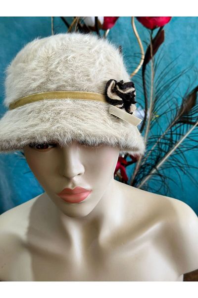 Gönülden Tasarım Cashmere Fur Flower Patterned Cream Colored Women's Hat