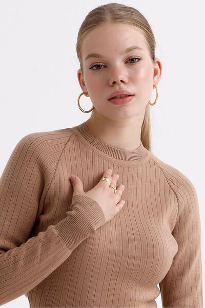 MD trend Women's Crop Sweater and Trousers Double Crew Neck Knitwear Set