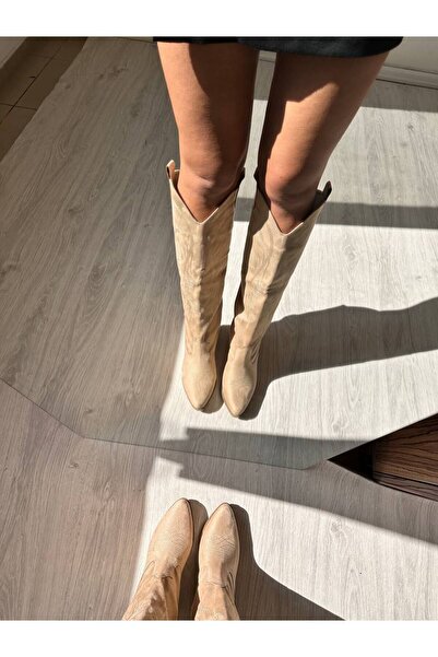 SHOEBOURNE Bej Süet Nakış Işlemeli Western Tarzı Uzun Çizme