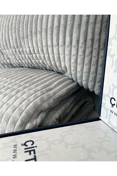 Sarar Merinos Modern Line - 3 Piece Bed Cover Set, Blanket - Modern Negri 02