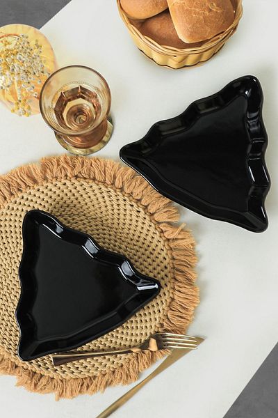 Keramika New Year's Black Pine Plate - 22 Cm, 2 Pieces, 650