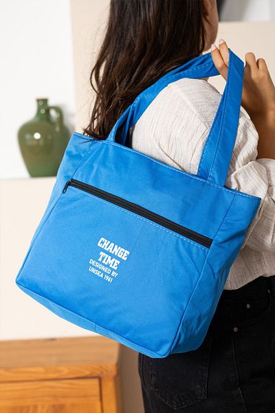 YUKES Women's Shoulder Bag with Zipper Detail
