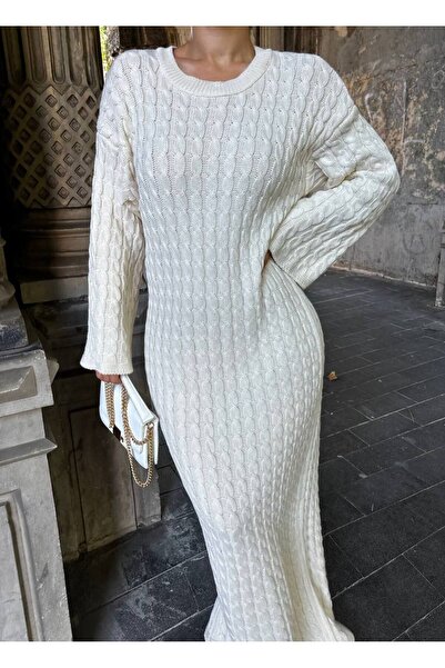 Askı Nişantaşı Ekru Beyaz Bisiklet Yaka Saç Örgülü Triko Elbise 101-01382