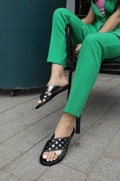 NILUFARR Alessia Чорні/срібні жіночі тапочки з натуральної шкіри