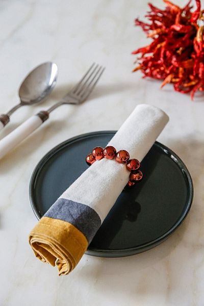 Arma House 6-Piece Copper Shiny Beaded Napkin Rings