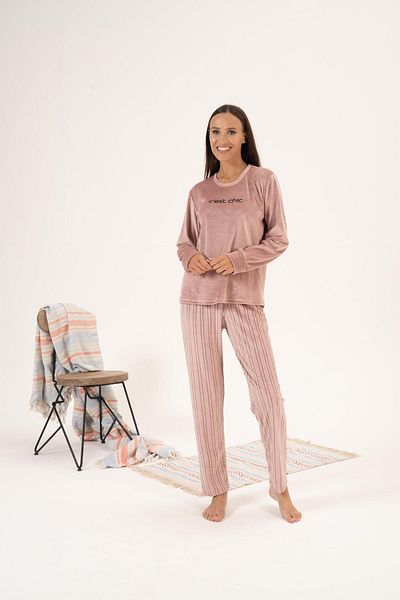 Estiva Winter Striped Powder Velvet Women's Pajamas Set