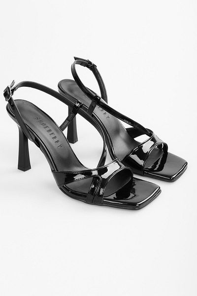 Shoeberry Dámské boty na podpatku z černé lakované kůže Shelby