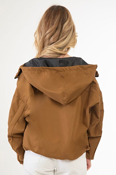 Riverstorm Γυναικείο μαύρισμα αδιάβροχο και αντιανεμικό με κουκούλα μεγάλου μεγέθους με τσέπες - αντιανεμικό