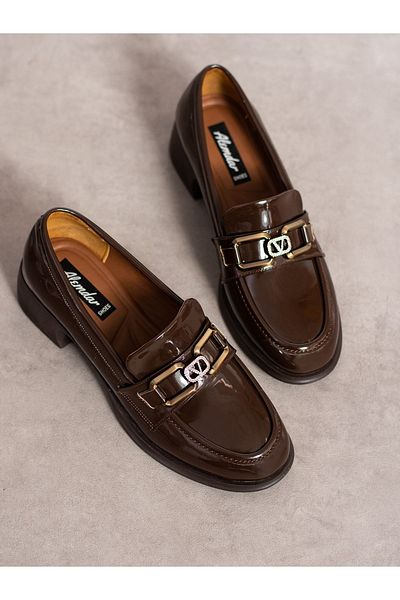 Alemdar Shoes Дамски мокасини от лачена кожа, кафяви - с катарама