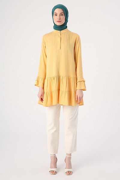 ALLDAY Yellow Collar Half Layer Flounce Sleeve Tunic