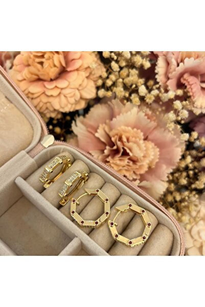 Güliz Aksesuar VİP Seri Gold Zirkon Taşlı Kimler Geldi Altıgen Serenay Küpe