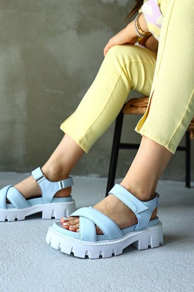 NILUFARR Sandale de damă Marla Baby Blue din piele naturală cu talpă groasă