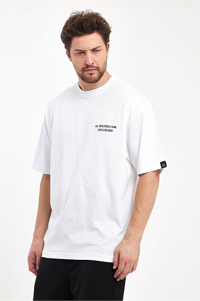 THE RULE Tricou alb, larg, cu decolteu lat, 100% bumbac, cu imprimeu Love's For Show
