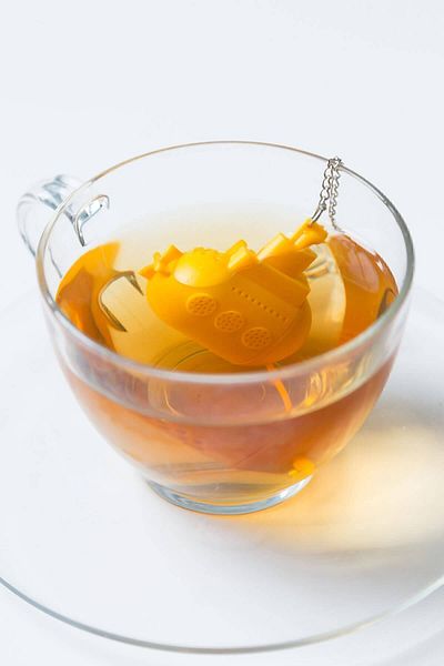 Arma House Submarine Shaped Plastic Tea Strainer