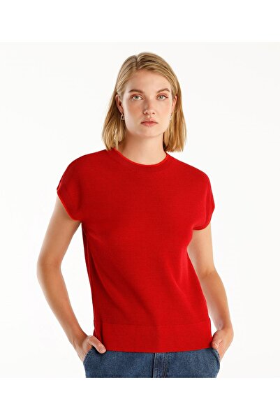 Yargıcı Kontrast Çizgi Detaylı Triko