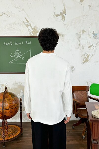 Flaw Wear 3D Minimalist Printed White Long Sleeve T-Shirt