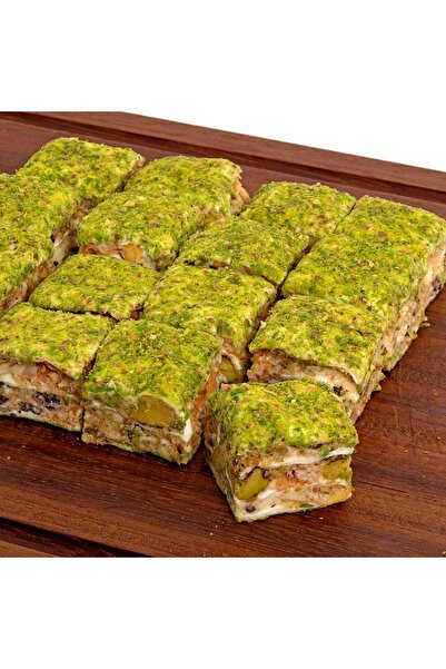 HALUK ÇEREZ Fıstıklı Çıtır Baklava Lokum 1000 Gram