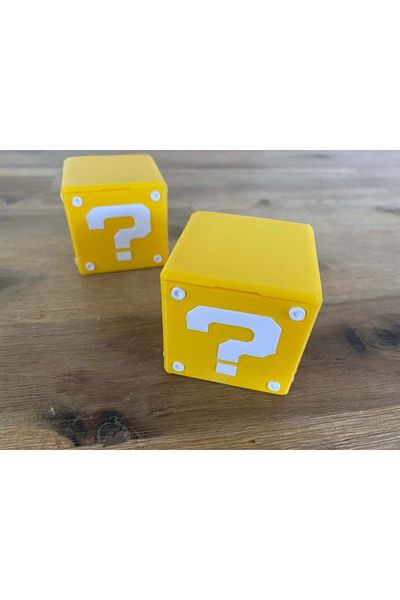 Bi'şeyler Sepeti Super Mario Question Block - Nintendo Switch Game Cartridge Storage Box