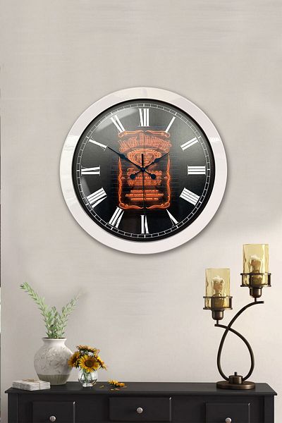 Kasva Concept Gift 36 cm White Metal Whiskey Wall Clock