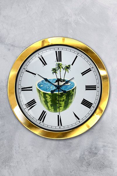 Kasva Concept Gift 36 cm Gold Metal Tourism Wall Clock