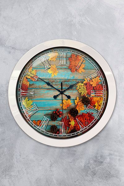 Kasva Concept Gift 36 cm White Metal Autumn Wall Clock