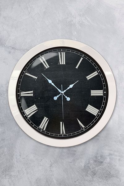 Kasva Concept Gift 36 cm White Metal Natural Wall Clock