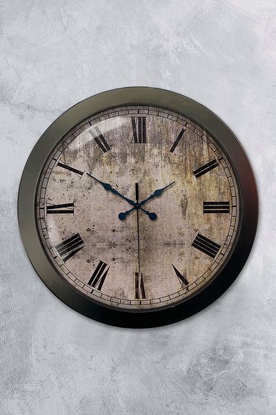 Kasva Concept Gift 36 cm Black Metal Cut-Out Wall Clock