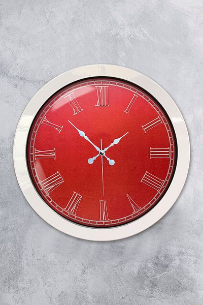 Kasva Concept Gift 36 cm White Metal Red Wall Clock