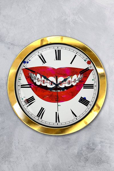 Kasva Concept Gift 36 cm Gold Metal Mouth Wall Clock