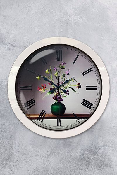 Kasva Concept Gift 36 cm White Metal Flower Wall Clock