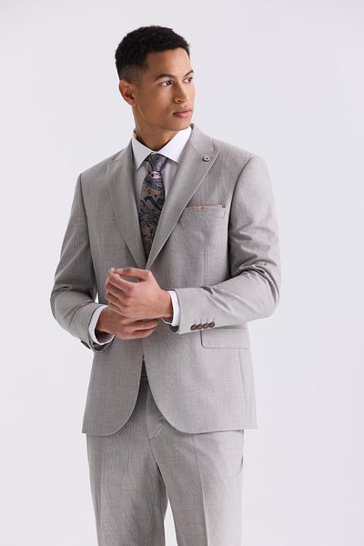 Jakamen Mink Classic Fit Pointed Collar Wool Suit
