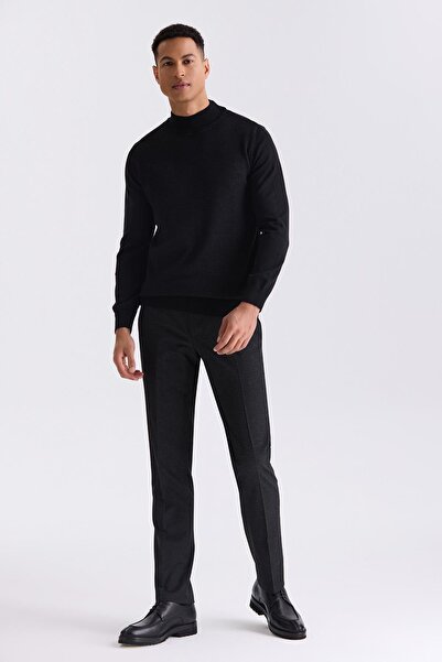 Jakamen Μαύρο πλεκτό πουλόβερ με μισό ζιβάγκο με λεπτή εφαρμογή