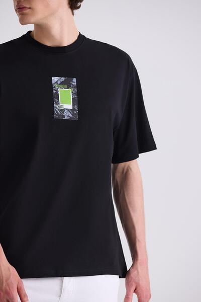 Jakamen Μαύρο μπλουζάκι με στάμπα Crew Neck