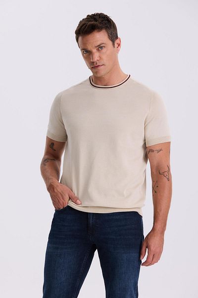 Jakamen Μπεζ Slim Fit Τριπλέτα Μπλούζα Μικρού Λαιμού