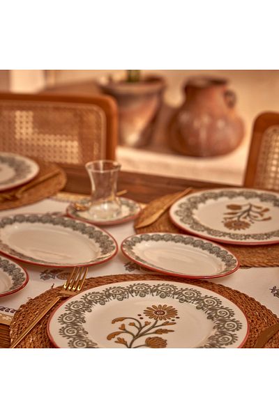 Bella Maison Burgundy Indian Porcelain 26 Piece Breakfast Set
