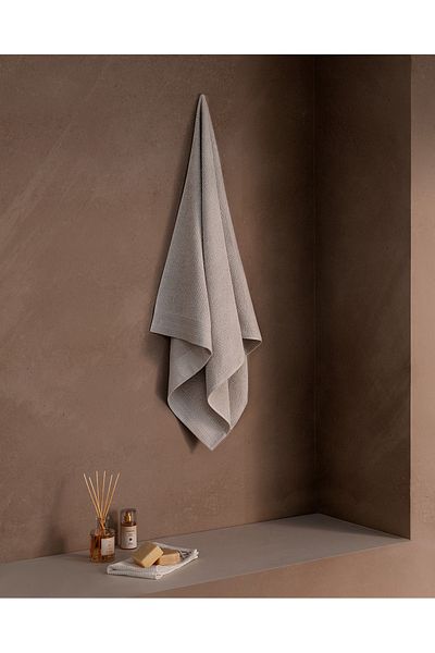 Madame Coco Dory Bath Towel