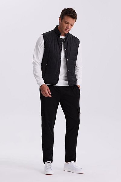 Jakamen Black Judge Collar Fiber Slim Fit Vest