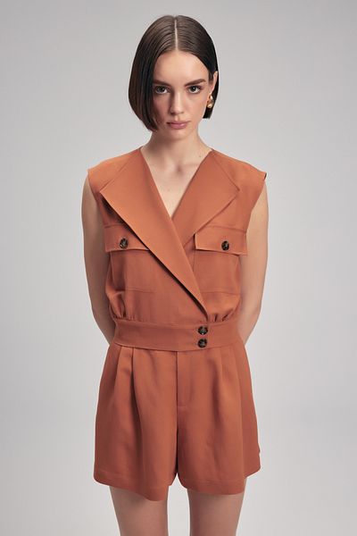 adL Buttoned Waist Vest