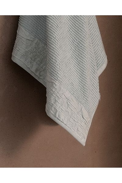 Madame Coco Jemma Bath Towel